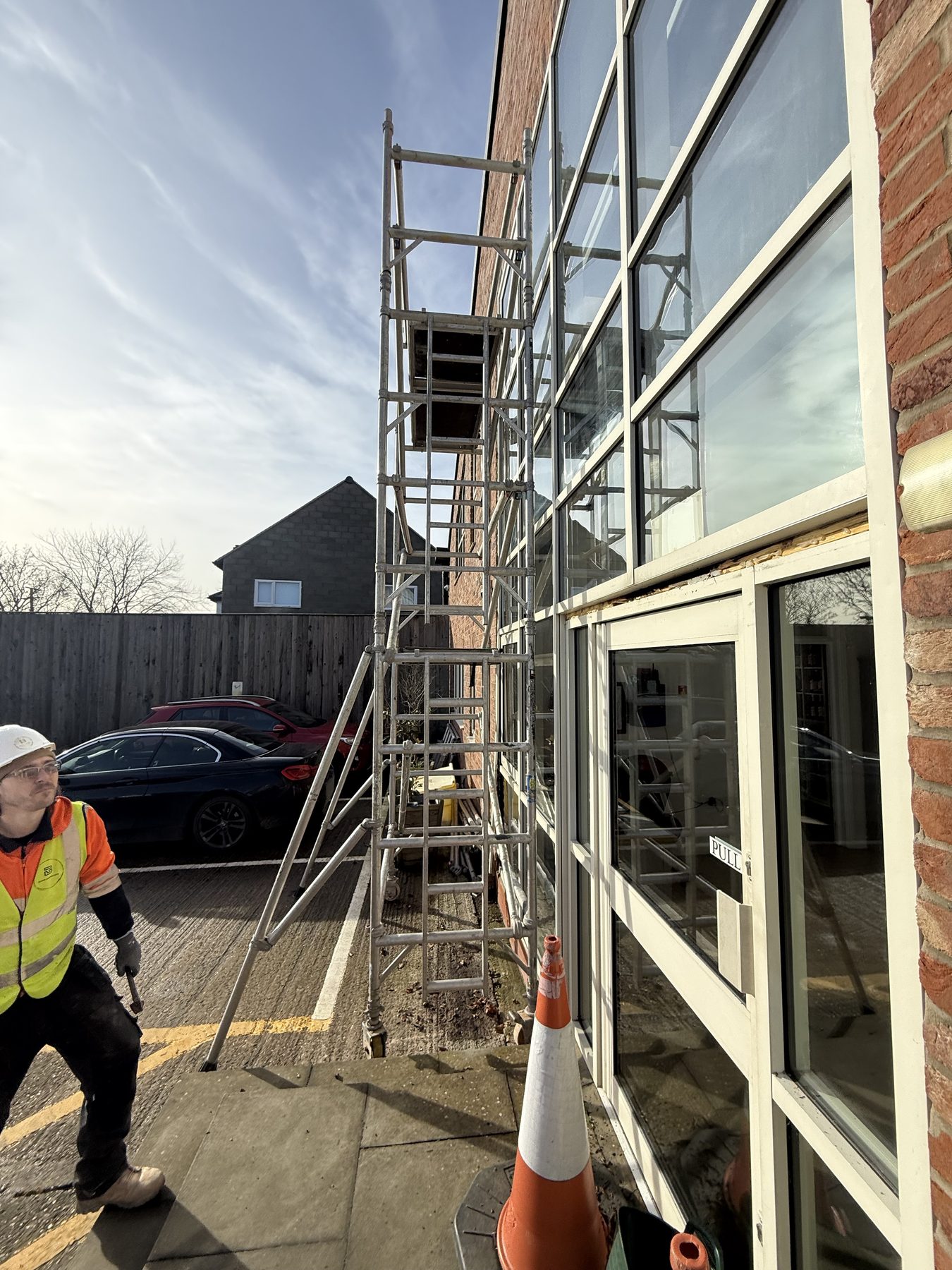 24/7 Emergency Glazing